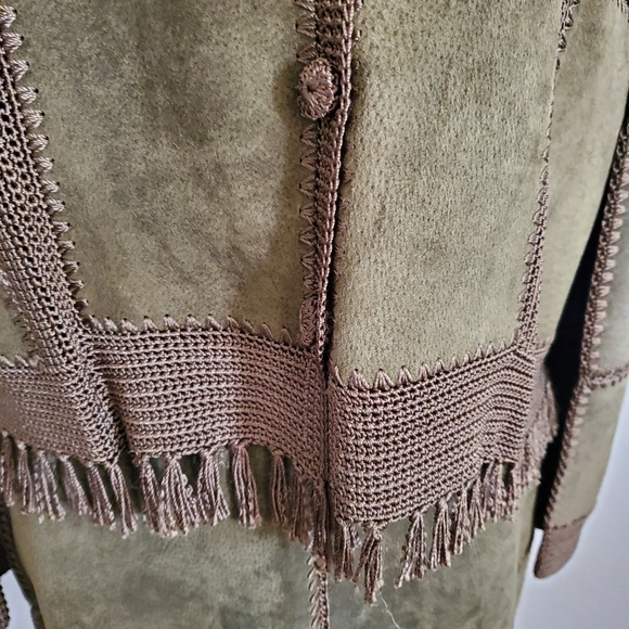 NWOT- Never Worn. Two Piece Olive Green Suede Set. - Picture 3 of 11